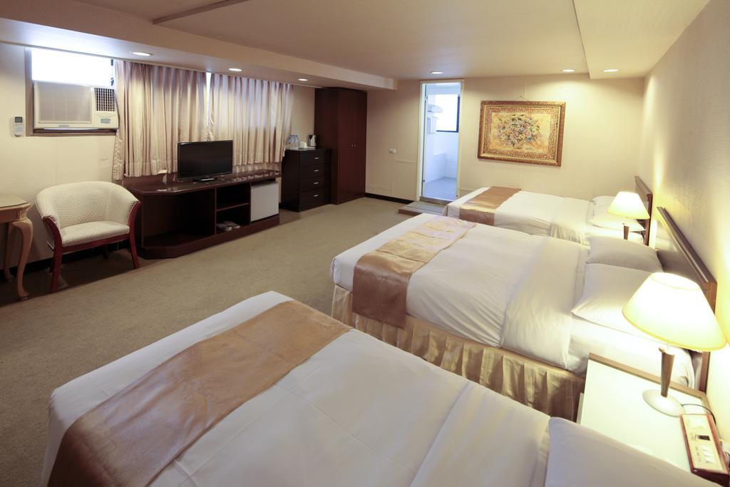 Lincoln Hotel Tainan Zewnętrze zdjęcie